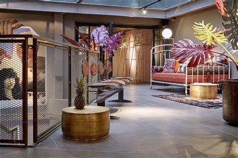 25hours Hotel in Paris .